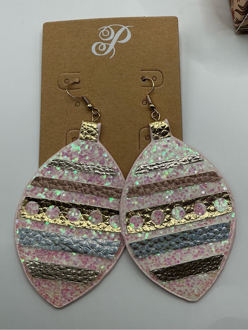 PLUNDER PINK IRIDESCENT LARGE CHRISTMAS ORNAMENT EARRINGS NWT